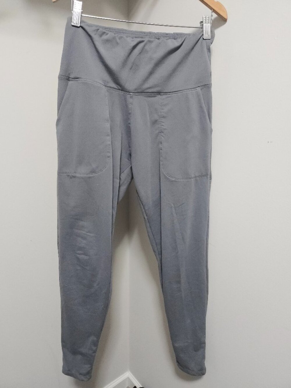 Gray Fleece-Lined Leggings